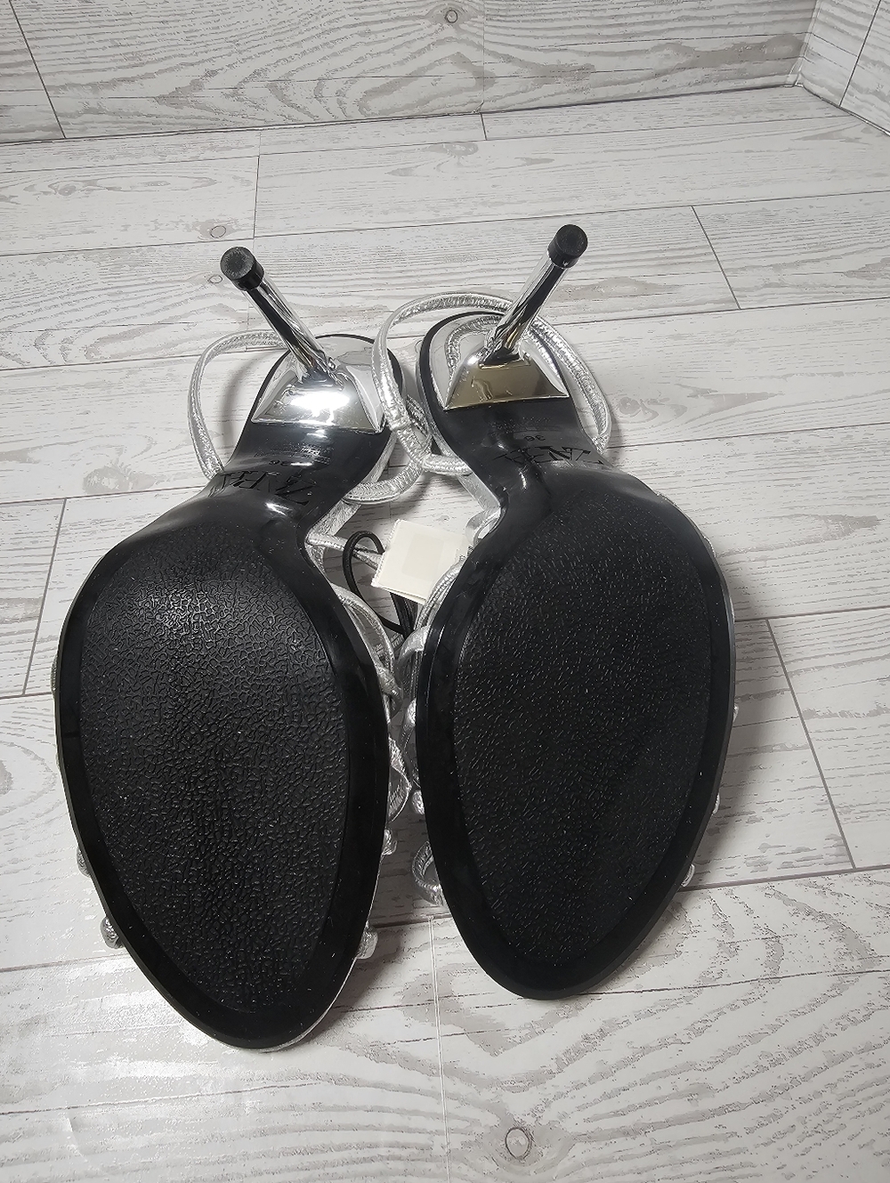 New SARA Silver Strappy High Heels Sandals Size 6/36 NWT Sexy Chic Dress Shoes - Picture 8 of 10